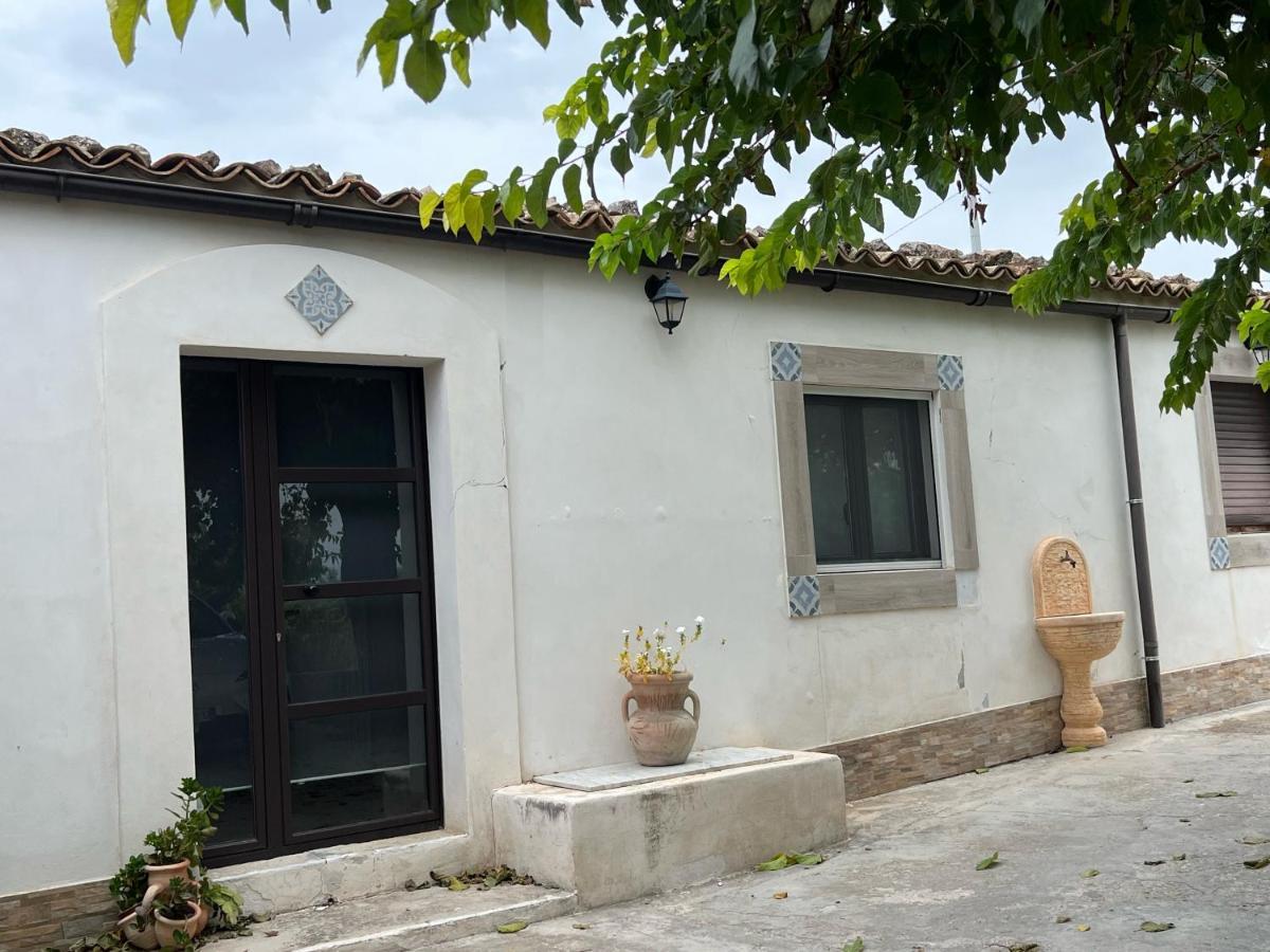 Bed and Breakfast Casa Di Mirto Chiaramonte Gulfi Esterno foto